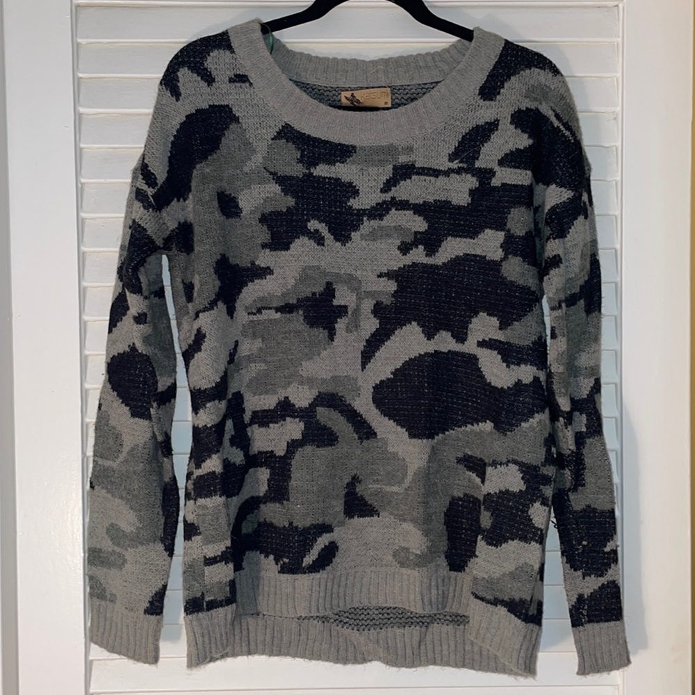 Camouflage Crew Neck Sweater